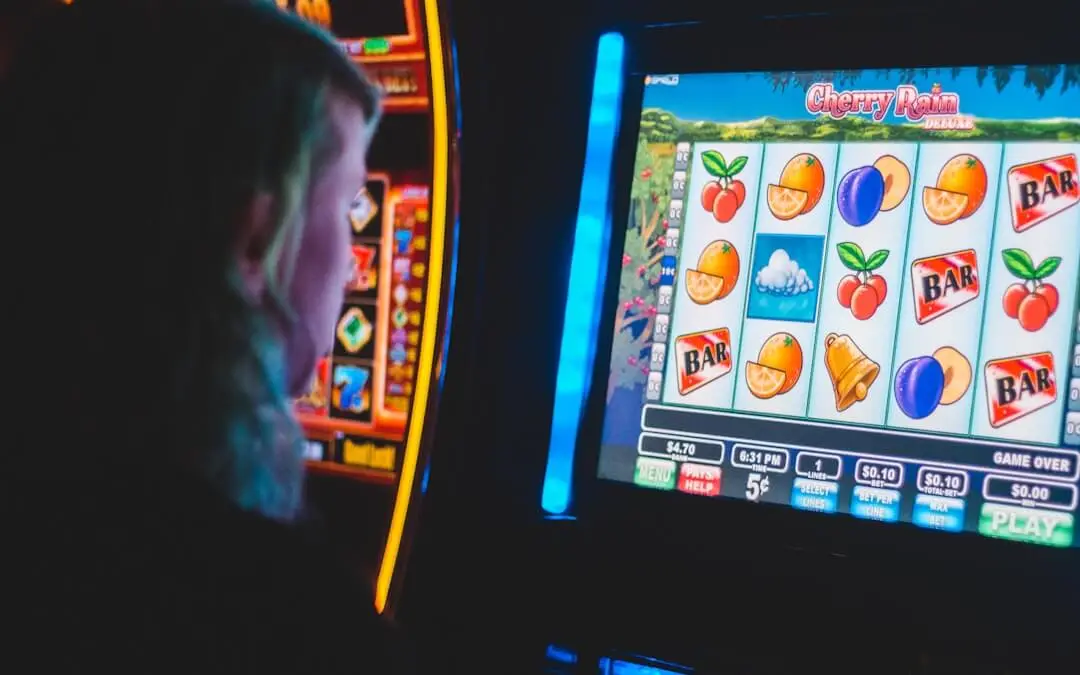 Hur Slots online gick från fruktsymboler till filmiska spel med egna berättelser illustration